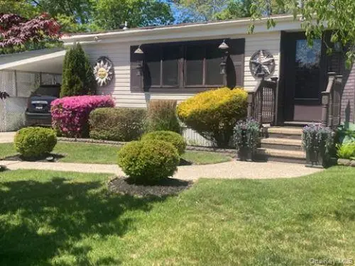 1661 Old Country #383, Riverhead, NY 11901