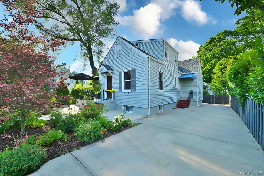 32 Franklin Avenue, Sea Cliff, NY 11579 - #2