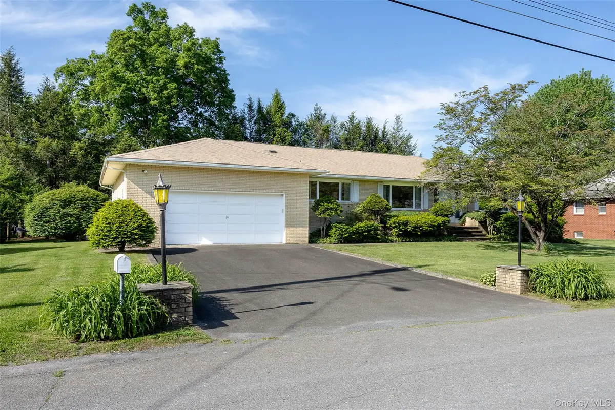 26 Seyler Terrace, Saugerties, NY 12477 - #1