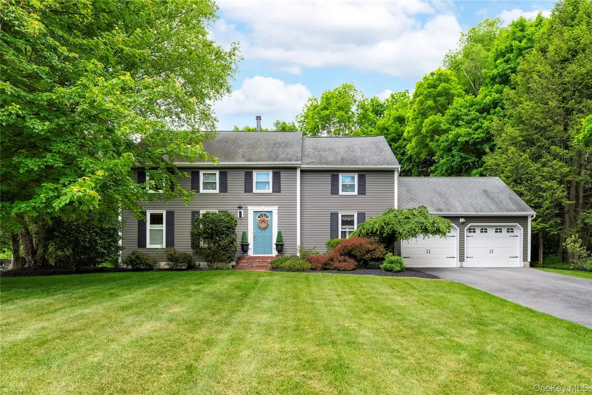 3 Heathbrook Drive, Poughkeepsie, NY 12603 - #1