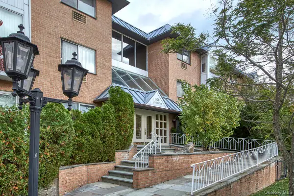 300 Livingston Avenue #2A, Mamaroneck, NY 10543