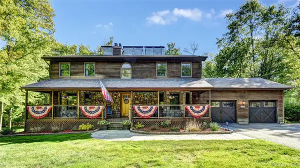 29 Valley View Road, Bloomingburg, NY 12721