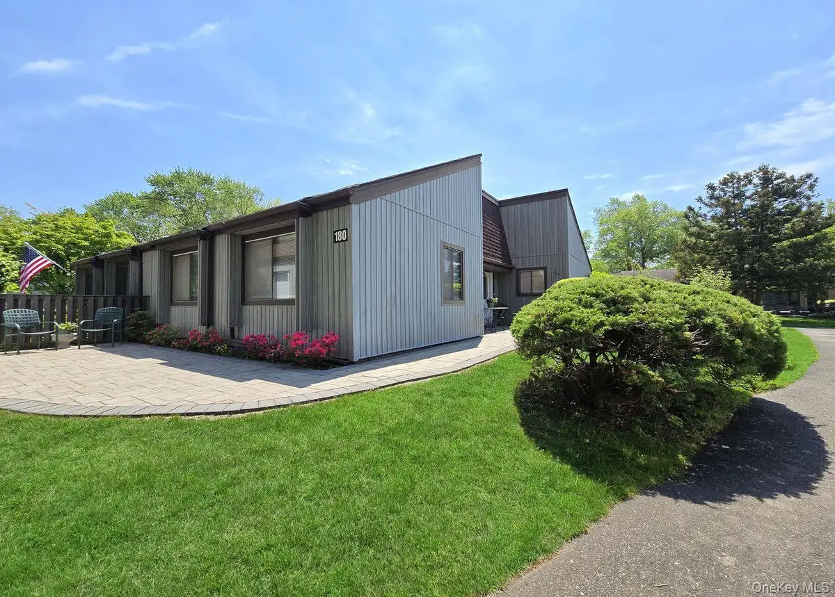 180 Strathmore Gate Drive, Stony Brook, NY 11790 - #1