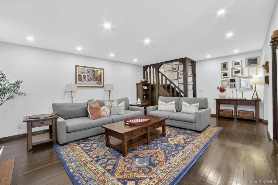 27 Desmond Avenue, Bronxville, NY 10708 - #3