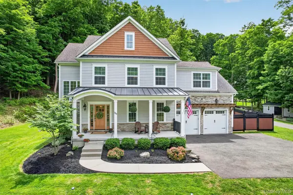 220 Bay View Avenue, Cornwall On Hudson, NY 12520