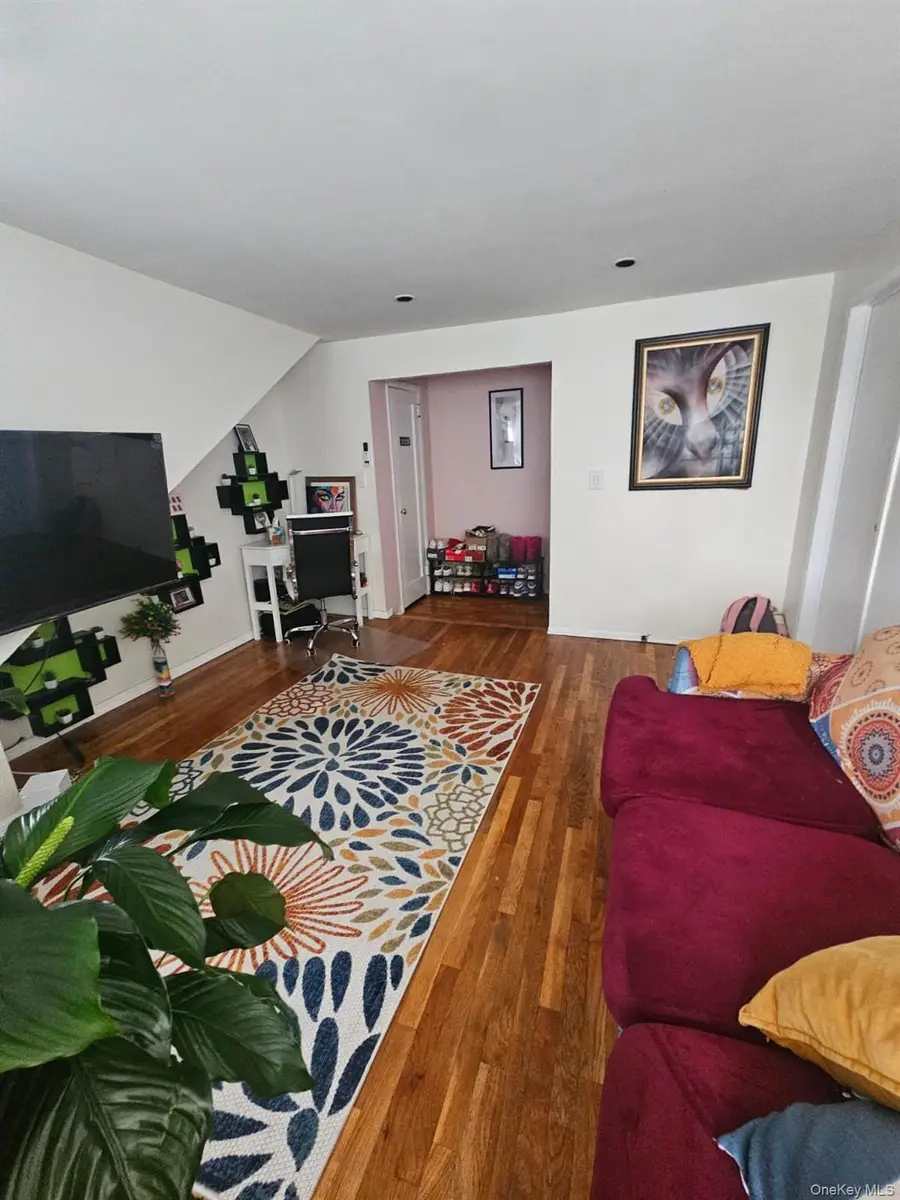 114-52 205th Street, Saint Albans, NY 11412 - #3