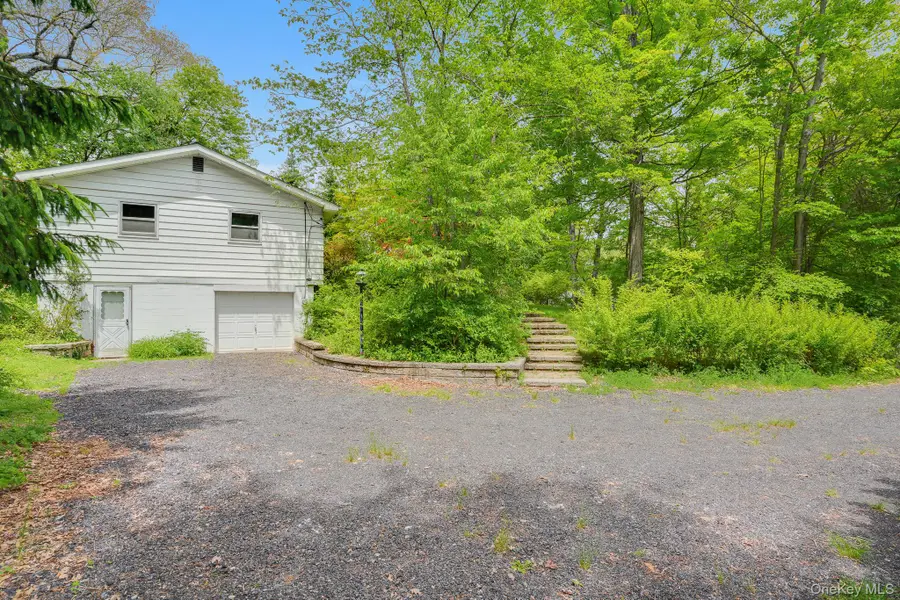 34 Julie Drive, Hopewell Junction, NY 12533 - #3
