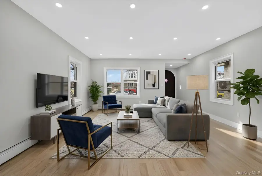 4058 Murdock Avenue, Bronx, NY 10466 - #2