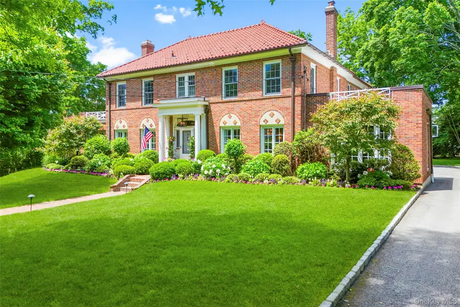 30 Elm Avenue, Larchmont, NY 10538 - #2