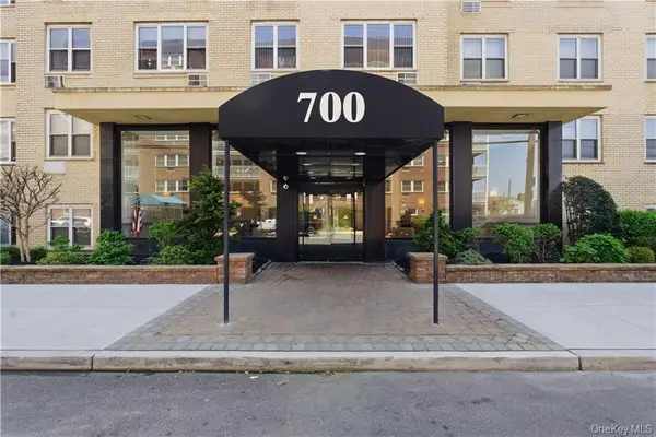700 Shore Road #2A, Long Beach, NY 11561