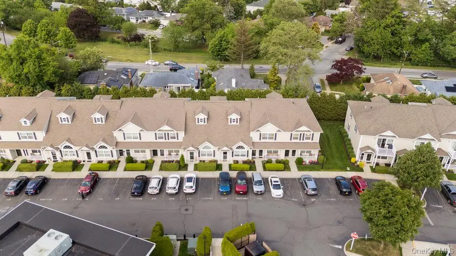 205 Willow Lane, Valley Stream, NY 11580 - #2