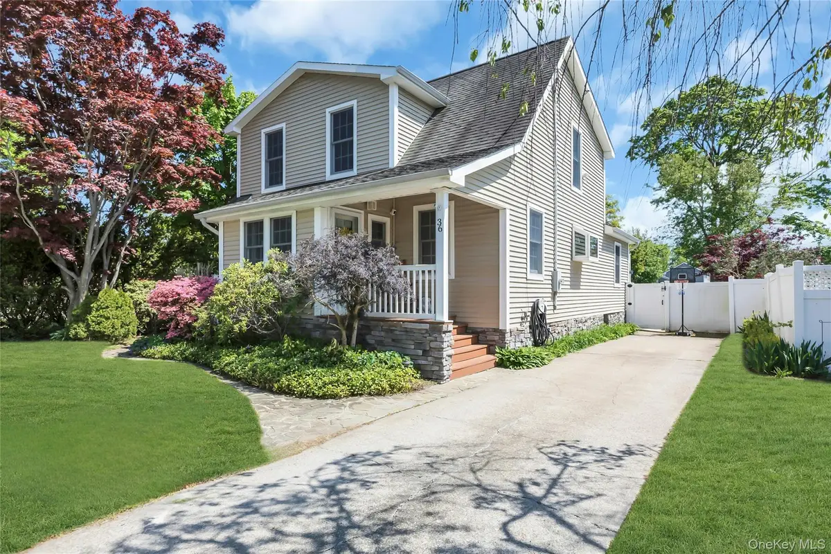 36 Richard Avenue, Islip Terrace, NY 11752 - #1