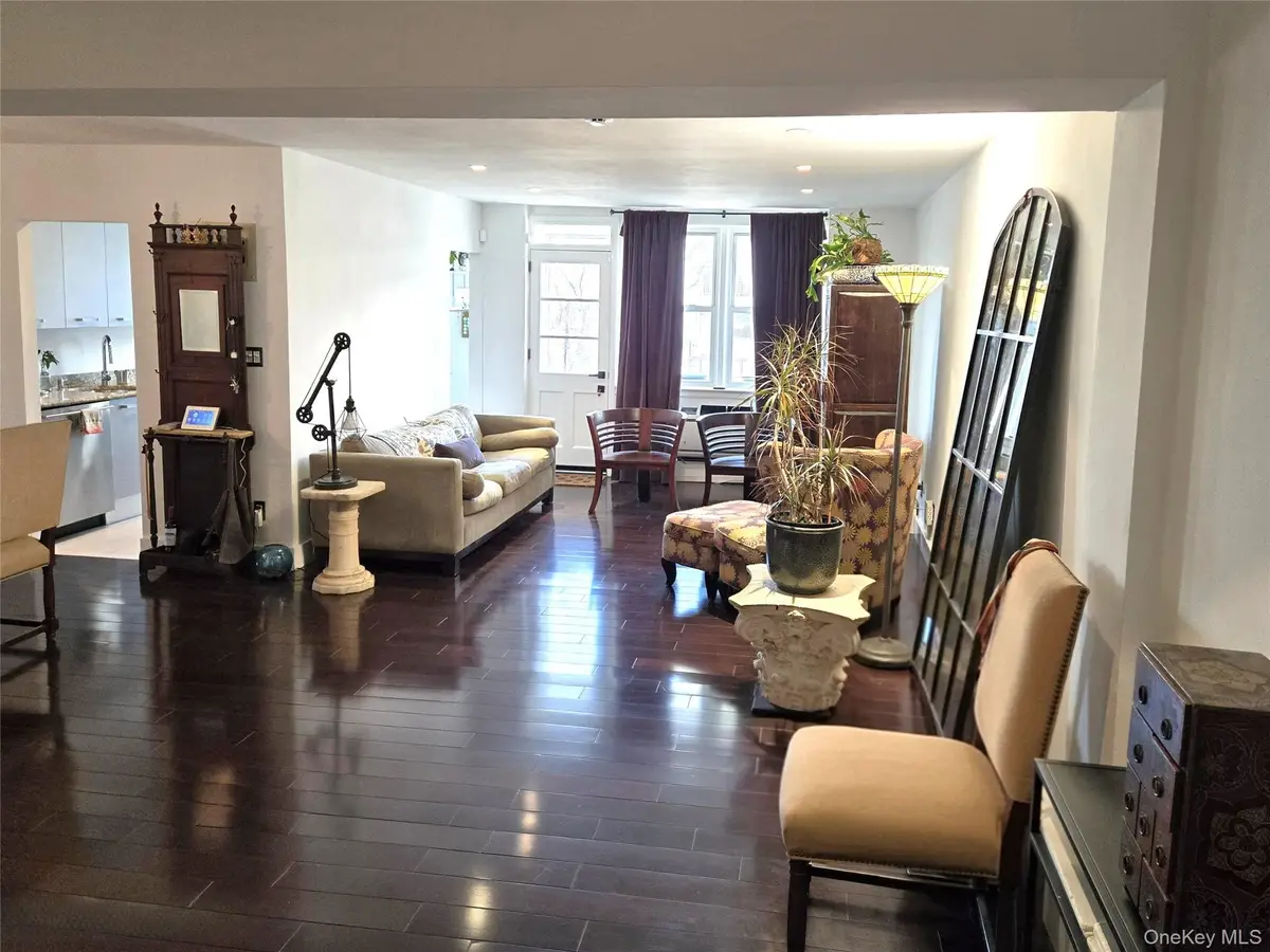 210 E Broadway #1H, Long Beach, NY 11561 - #1
