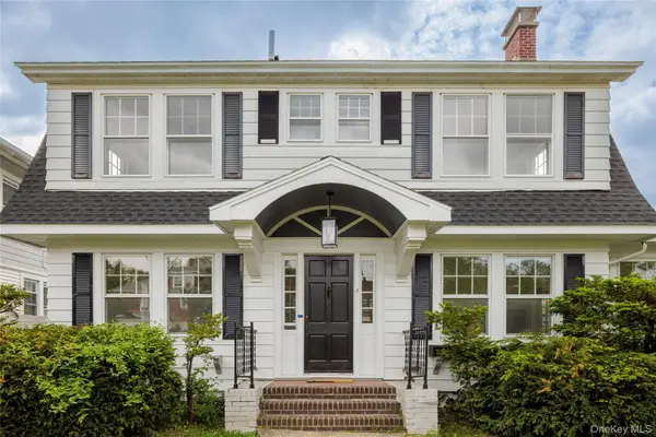 2 Jenkins Parkway #4, Hudson, NY 12534