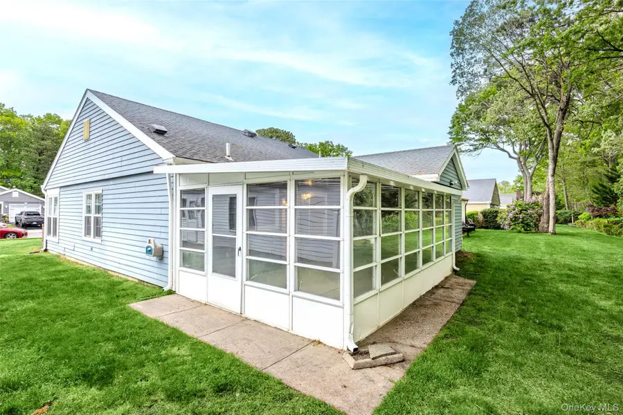 220 Belfast Lane, Ridge, NY 11961 - #3