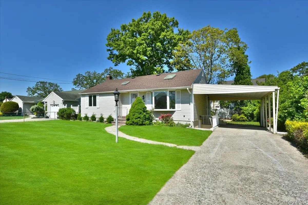79 Columbus Boulevard, Amityville, NY 11701 - #1
