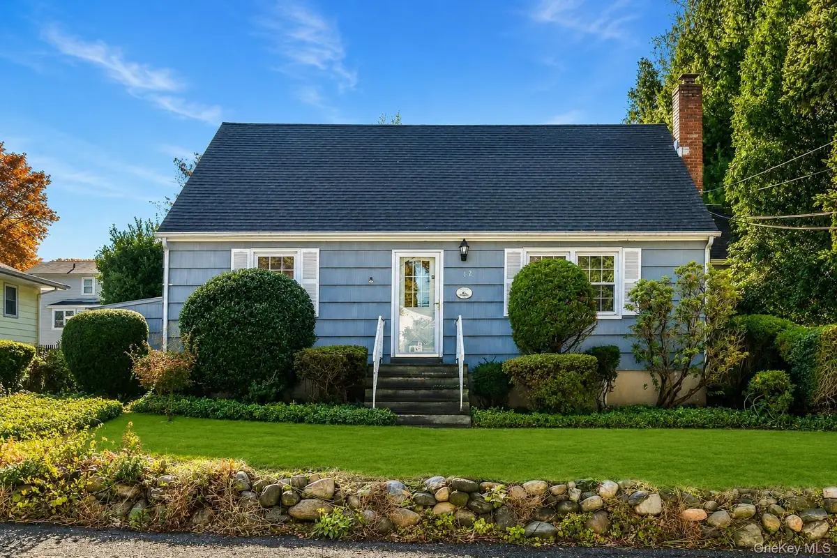 12 Violet Road, Bayville, NY 11709 - #1