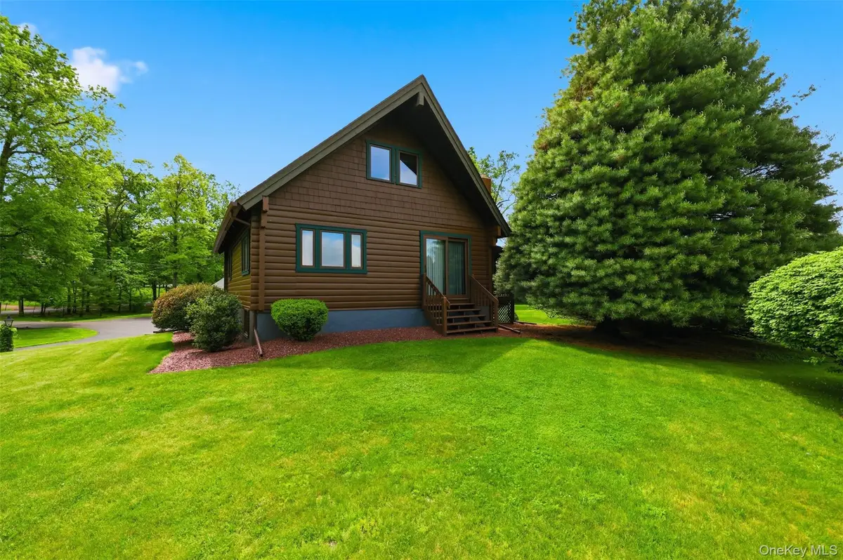 2 Linder Drive, New Paltz, NY 12561 - #1