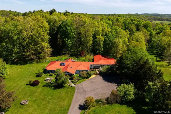 52 Pells Road, Rhinebeck, NY 12572