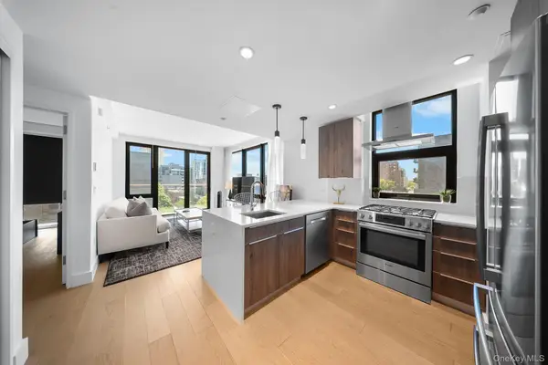 4620 11th Street #5D, Long Island City, NY 11101