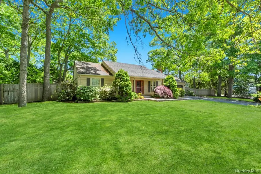 3 Woodbine Lane, East Moriches, NY 11940 - #3