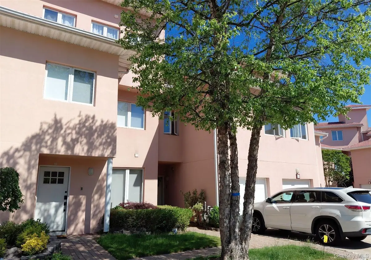 57 Harbour Court, Staten Island, NY 10308 - #1