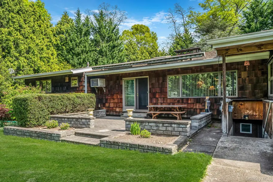 280 Deforest Road N, Dix Hills, NY 11746 - #2