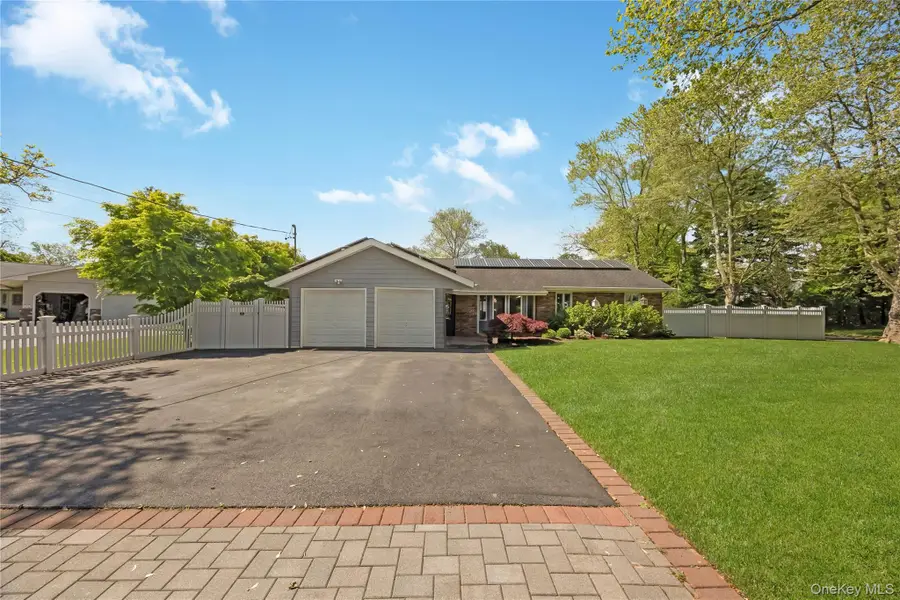73 Ciro Street, Huntington, NY 11743 - #2