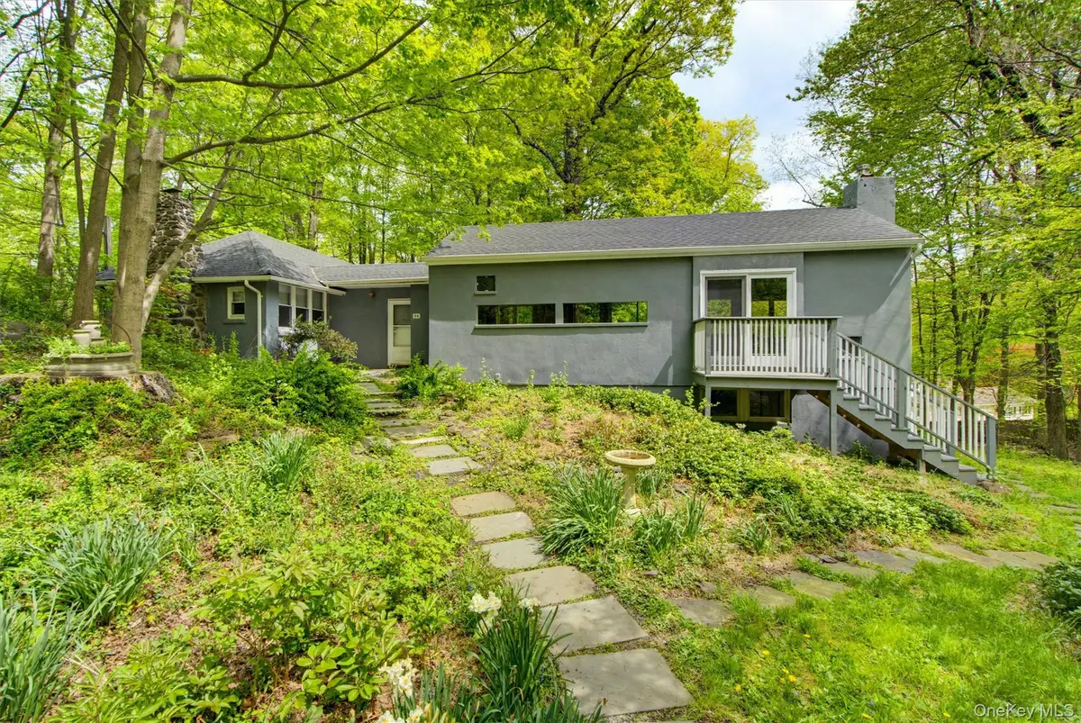 98 Mount Airy Road S, Croton On Hudson, NY 10520 - #1