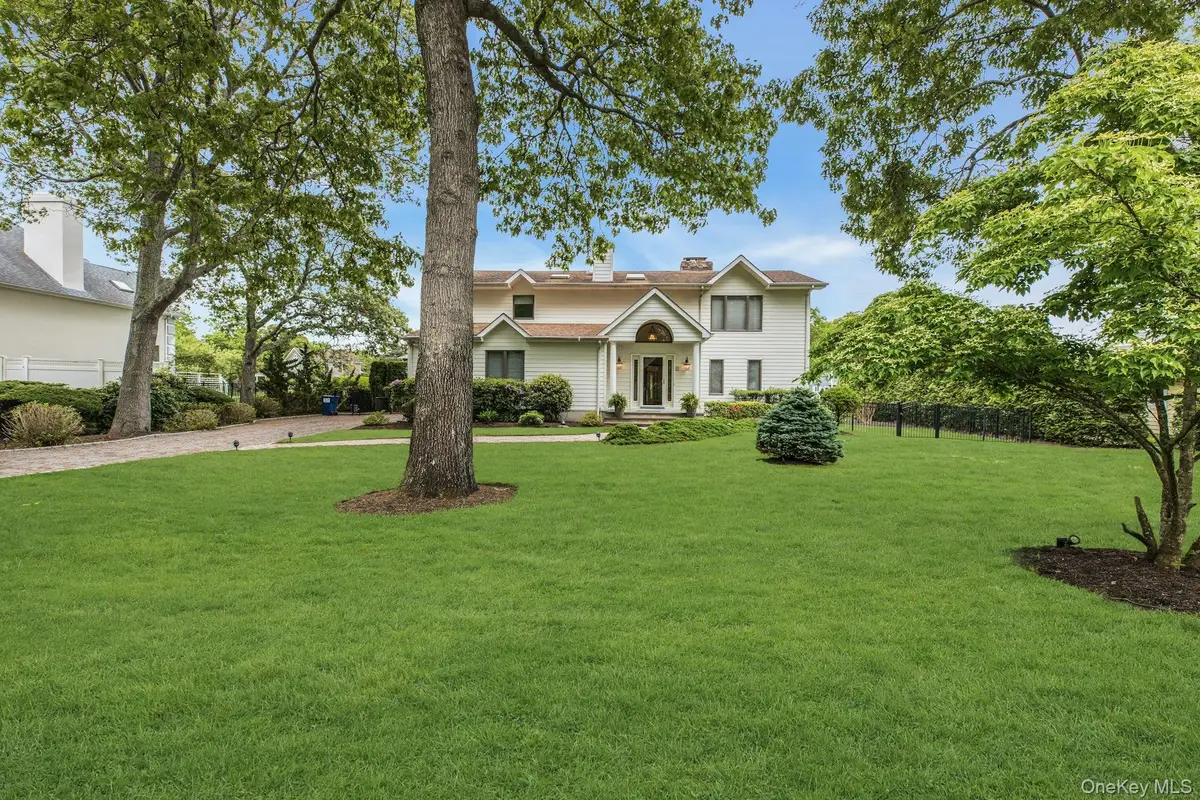 6 Mill Pond Road, Hampton Bays, NY 11946 - #1