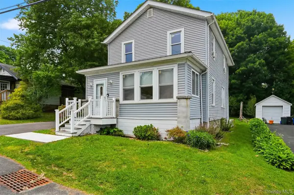 18 Saint Joseph Place, New Windsor, NY 12553