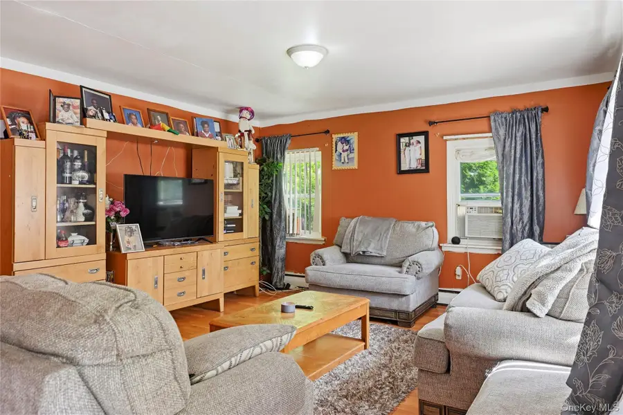 6 Riverview Avenue, New Windsor, NY 12553 - #3
