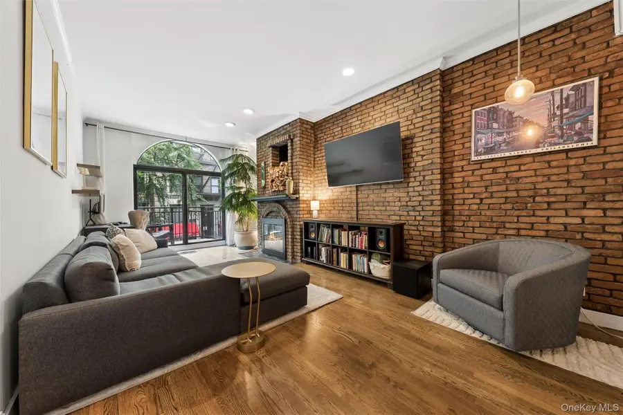 243 E 77th Street #2A, Manhattan, NY 10075 - #2