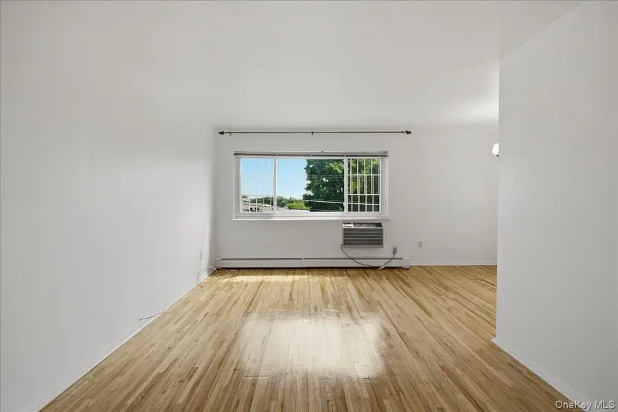 900 Midland Avenue #2D, Yonkers, NY 10704 - #2