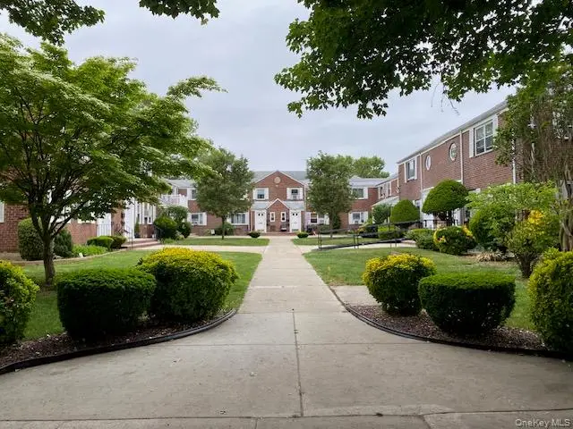 254-25 75th Avenue #2nd fl, Glen Oaks, NY 11004 - #1