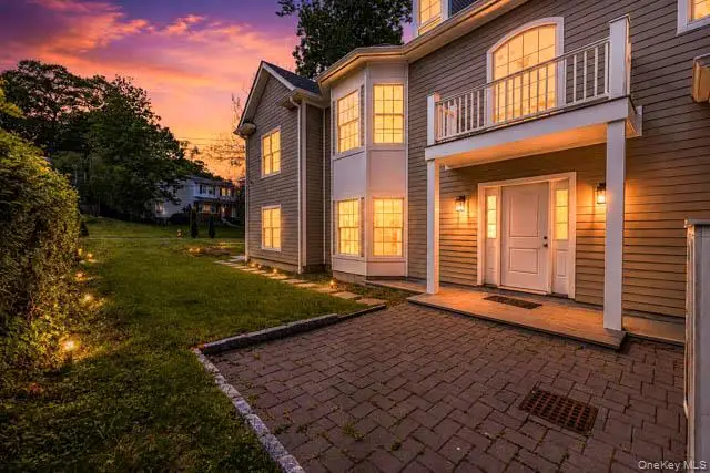 1 Kewanee Road, New Rochelle, NY 10804 - #2