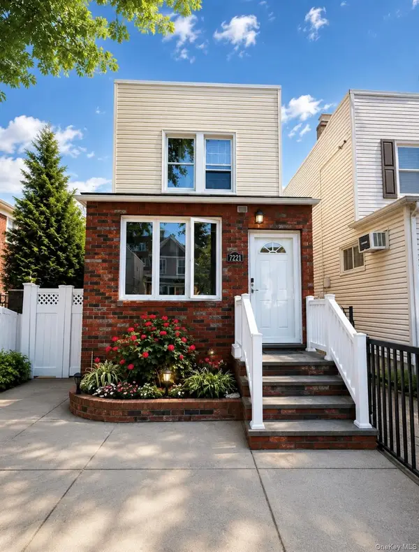 7221 66th Drive, Middle Village, NY 11379