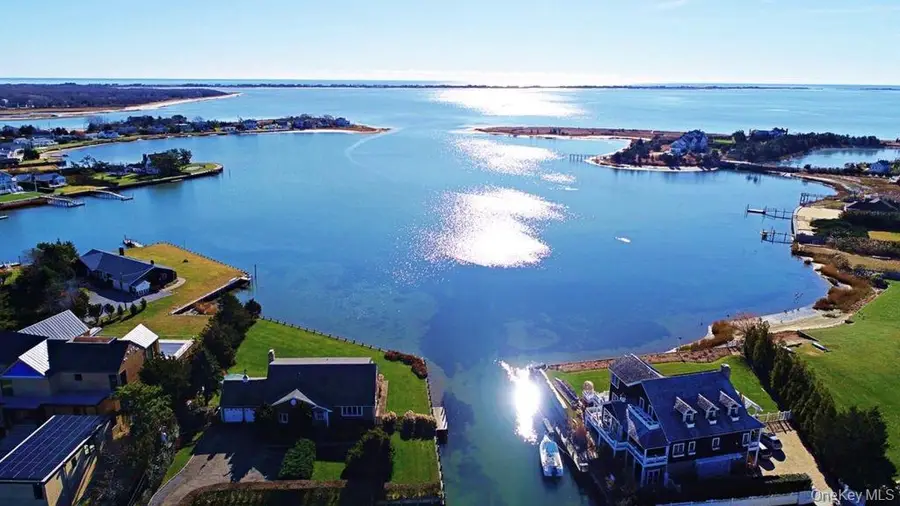 56 Middle Pond Road, Southampton, NY 11968 - #3