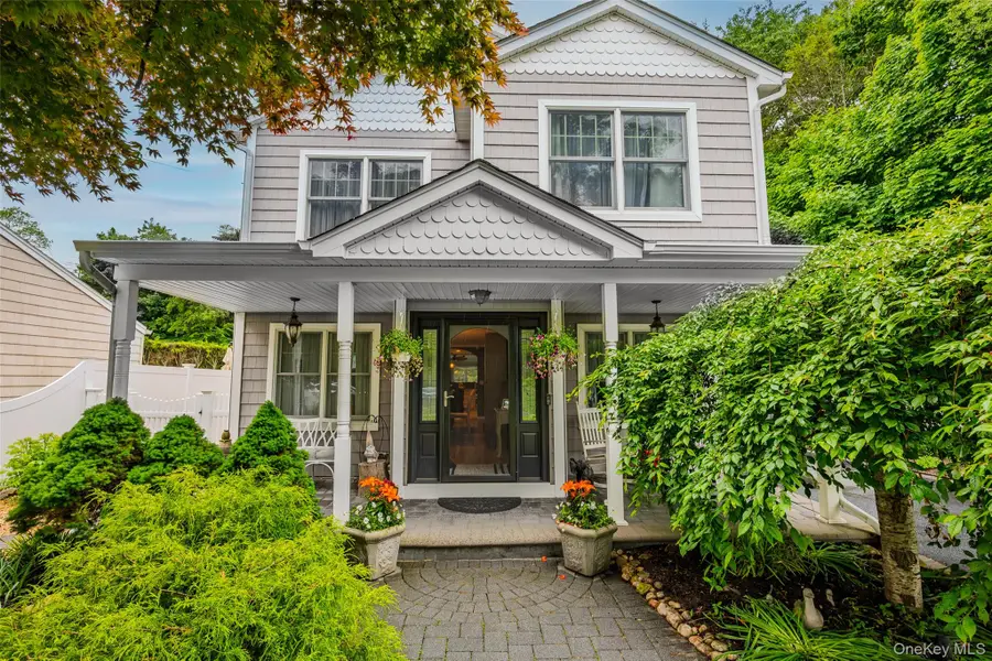 5 Bennett Avenue, Huntington Station, NY 11746 - #2