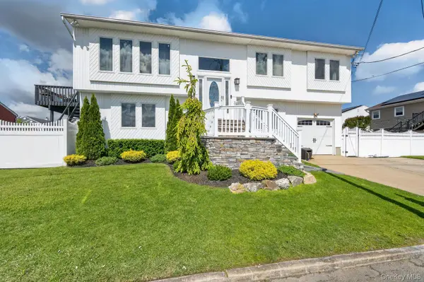 2862 Island Channel Road, Seaford, NY 11783