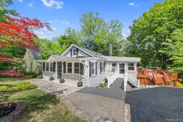 118 Hewitt Street, Lake Peekskill, NY 10537
