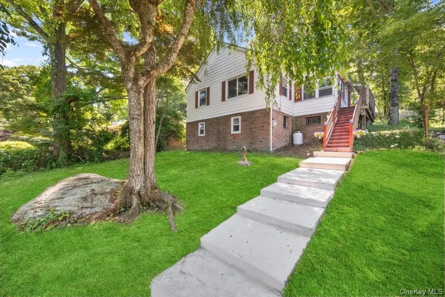 184 Lake Drive, Lake Peekskill, NY 10537 - #2