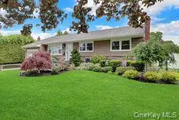 181 N Idaho Avenue, Massapequa, NY 11758 - #3