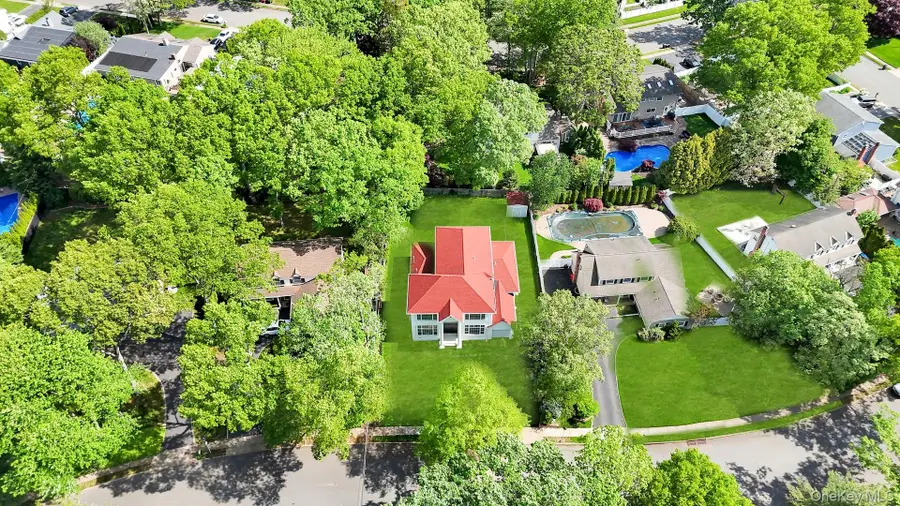 11 Amboy Lane, Lake Grove, NY 11755 - #2
