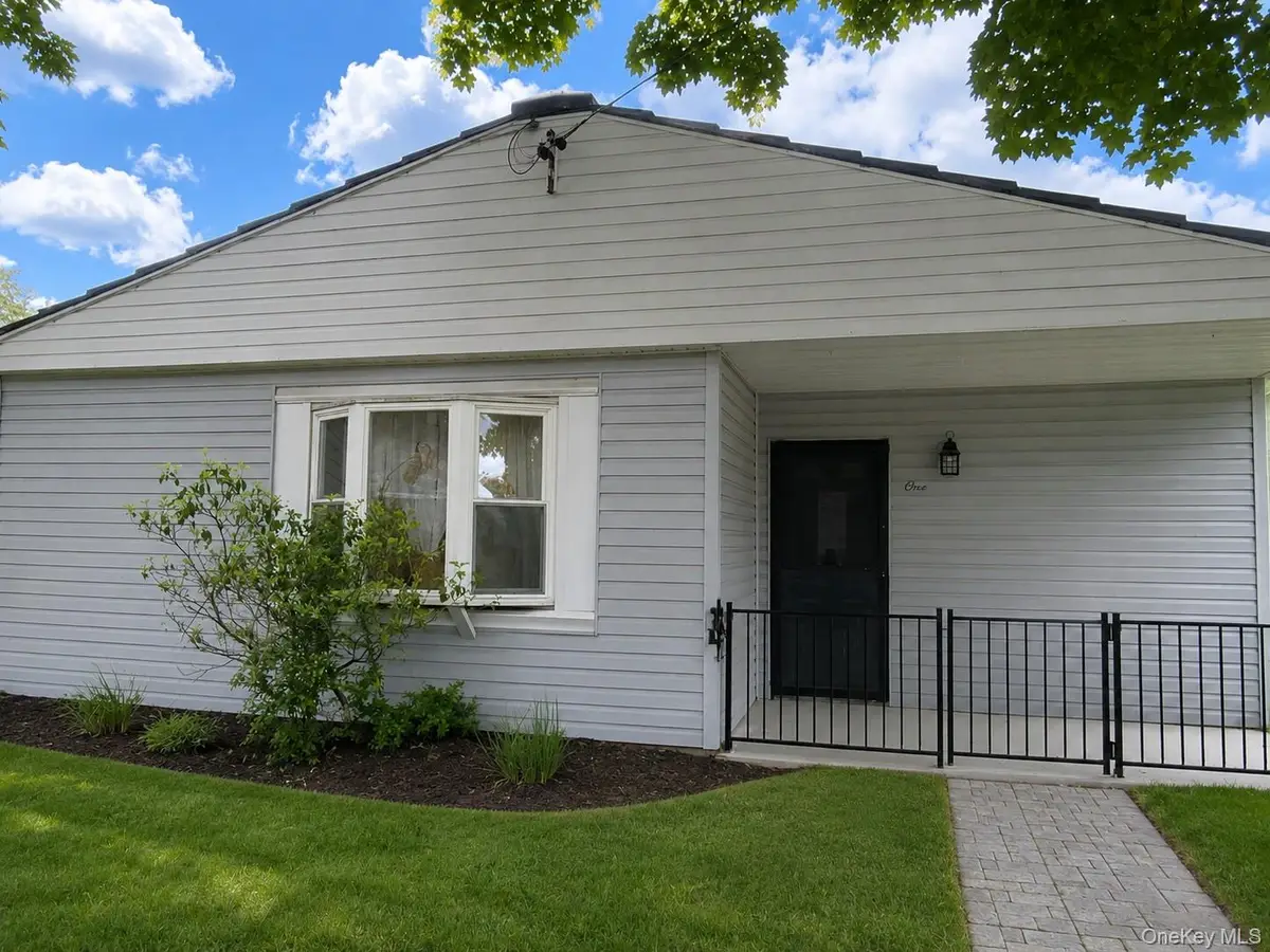1 Hampton Place, Newburgh, NY 12550 - #1