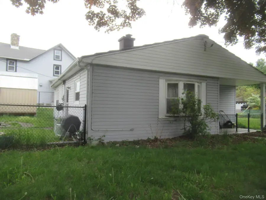 1 Hampton Place, Newburgh, NY 12550 - #3
