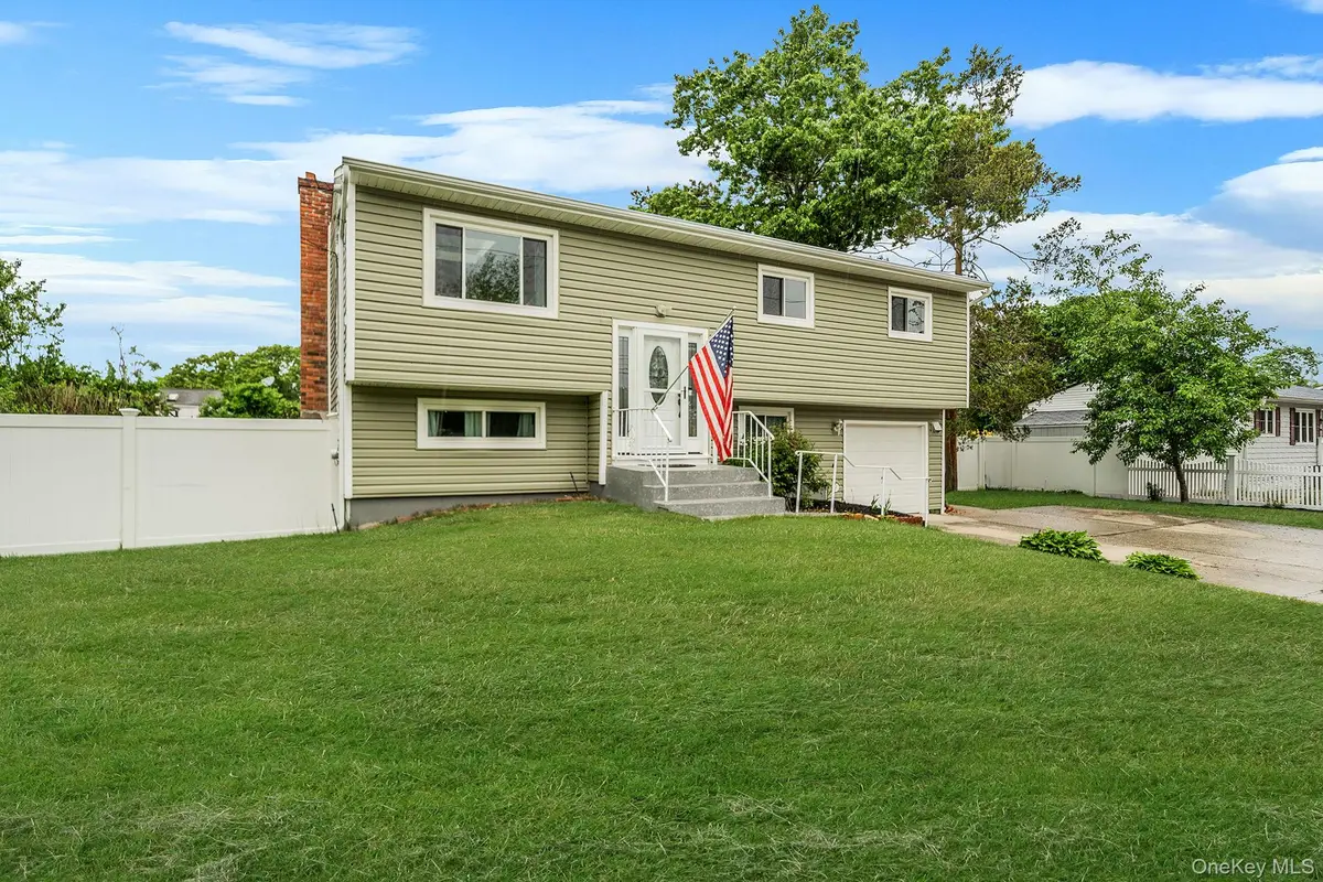 17 Liberty Avenue, Selden, NY 11784 - #1