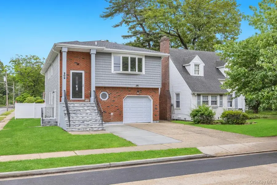 Address Withheld By Seller, Valley Stream, NY 11580 - #2