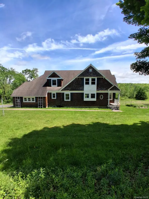 309 Winterton Road, Bloomingburg, NY 12721