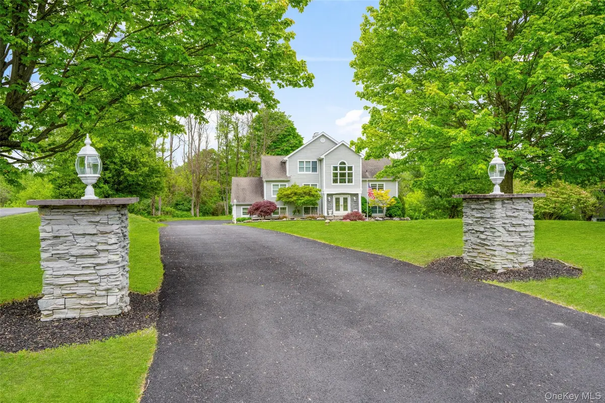 40 Burts Path, Hopewell Junction, NY 12533 - #1